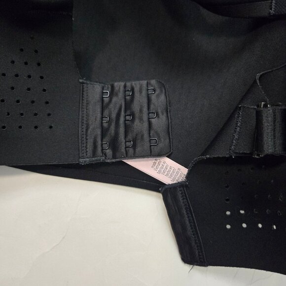 Victoria's Secret Size 34DD Featherweight Max Black Sports Bra High Impact - Picture 9 of 15